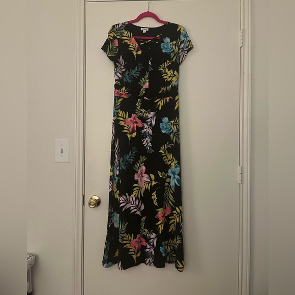Westport Dresses & Skirts - Floral Maxi Dress